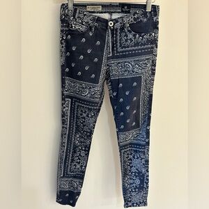 *UNIQUE ! AG Jeans Legging in Handkerchief Pattern